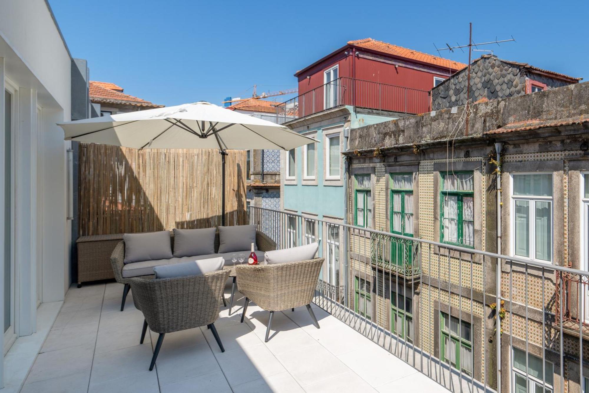 Host Wise - Luxurious Private Flats - Balcony Apartment Porto Room photo